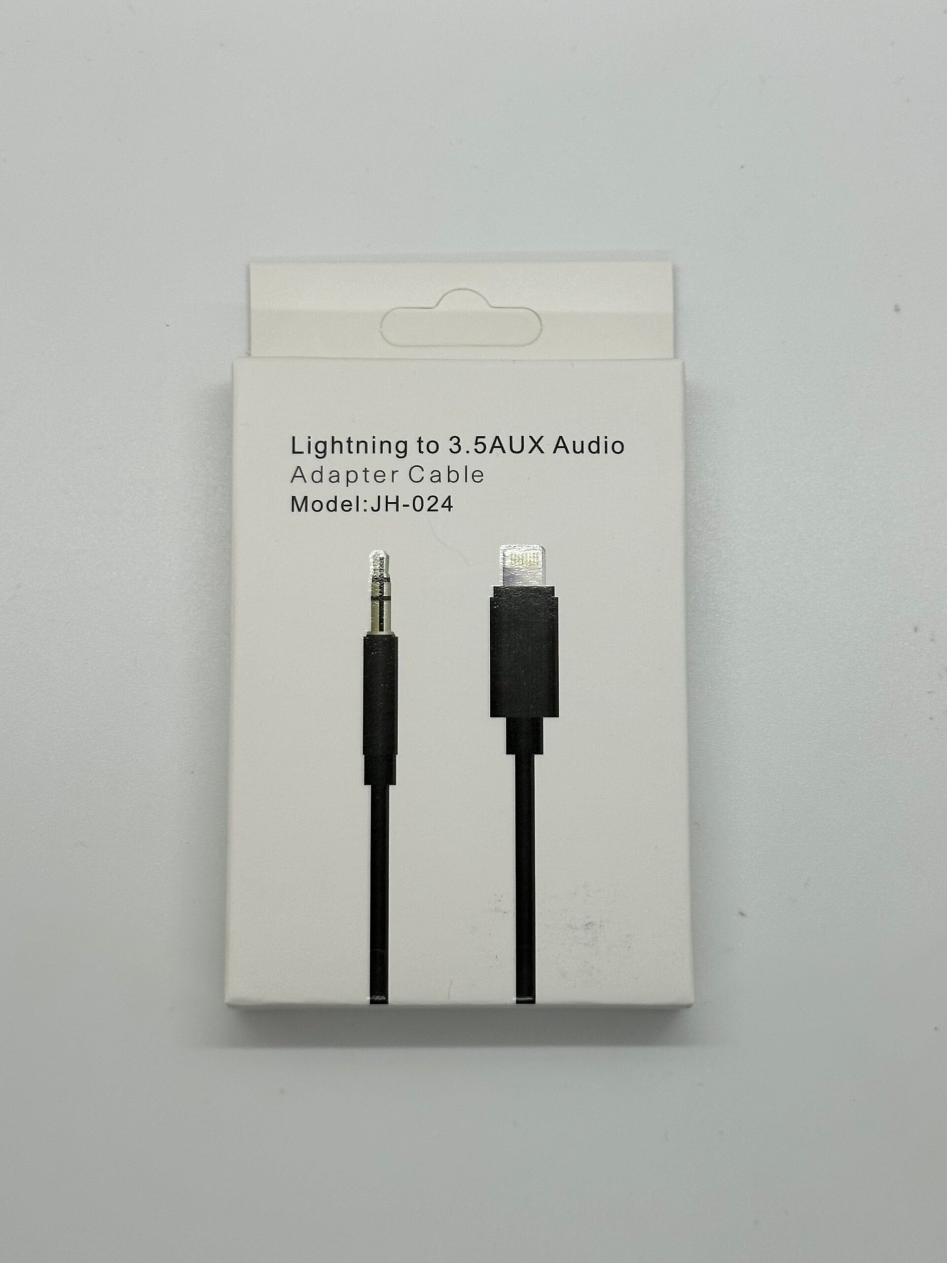 IMG_5686 HIGH QUALITY (IPHONE TO 3.5 AUX AUDIO) CABLE - Image 1