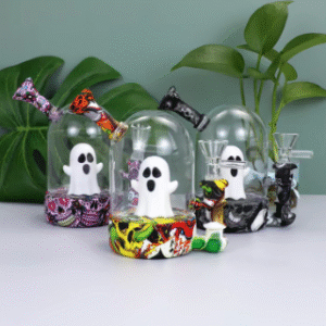 5.5 INCH SILICONE AND GLASS GHOST ENCLOSED BONG