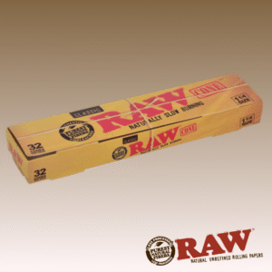 RAW CLASSIC 1-1/4 SIZE PRE-ROLLED CONES KING SIZE, BOX OF 32