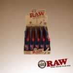DISPLAY OF 50 RAW EXTENDO LIGHTERS