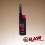 DISPLAY OF 50 RAW EXTENDO LIGHTERS - Image 3
